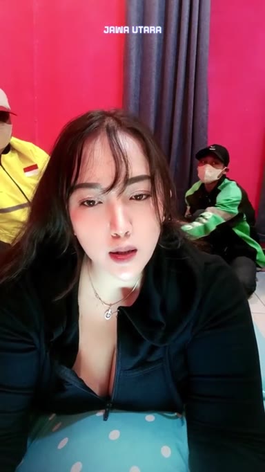 Background for Bokep Selebgram Imut Prank Ojol Kuning Dan Hijau